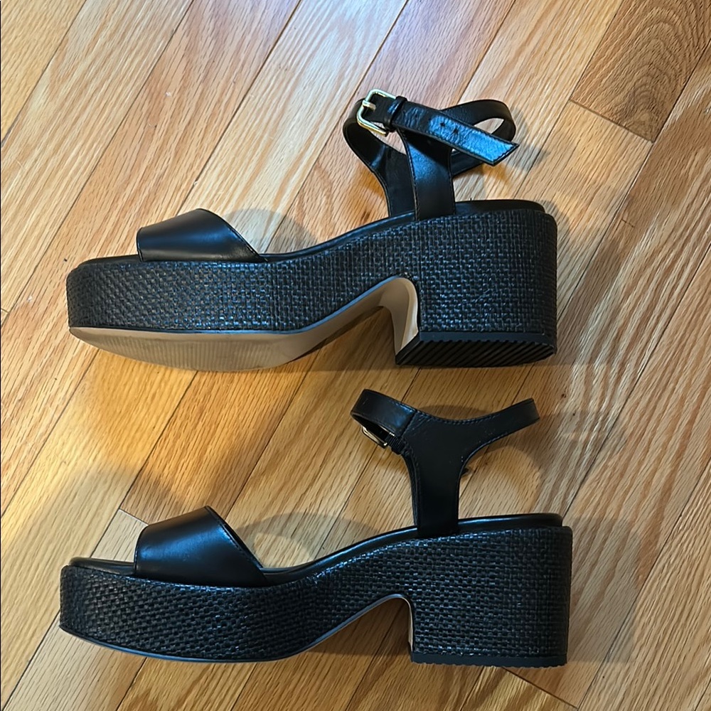 Nordstrom Black Platform Sandals, excellent condition. So cute and comfy!
